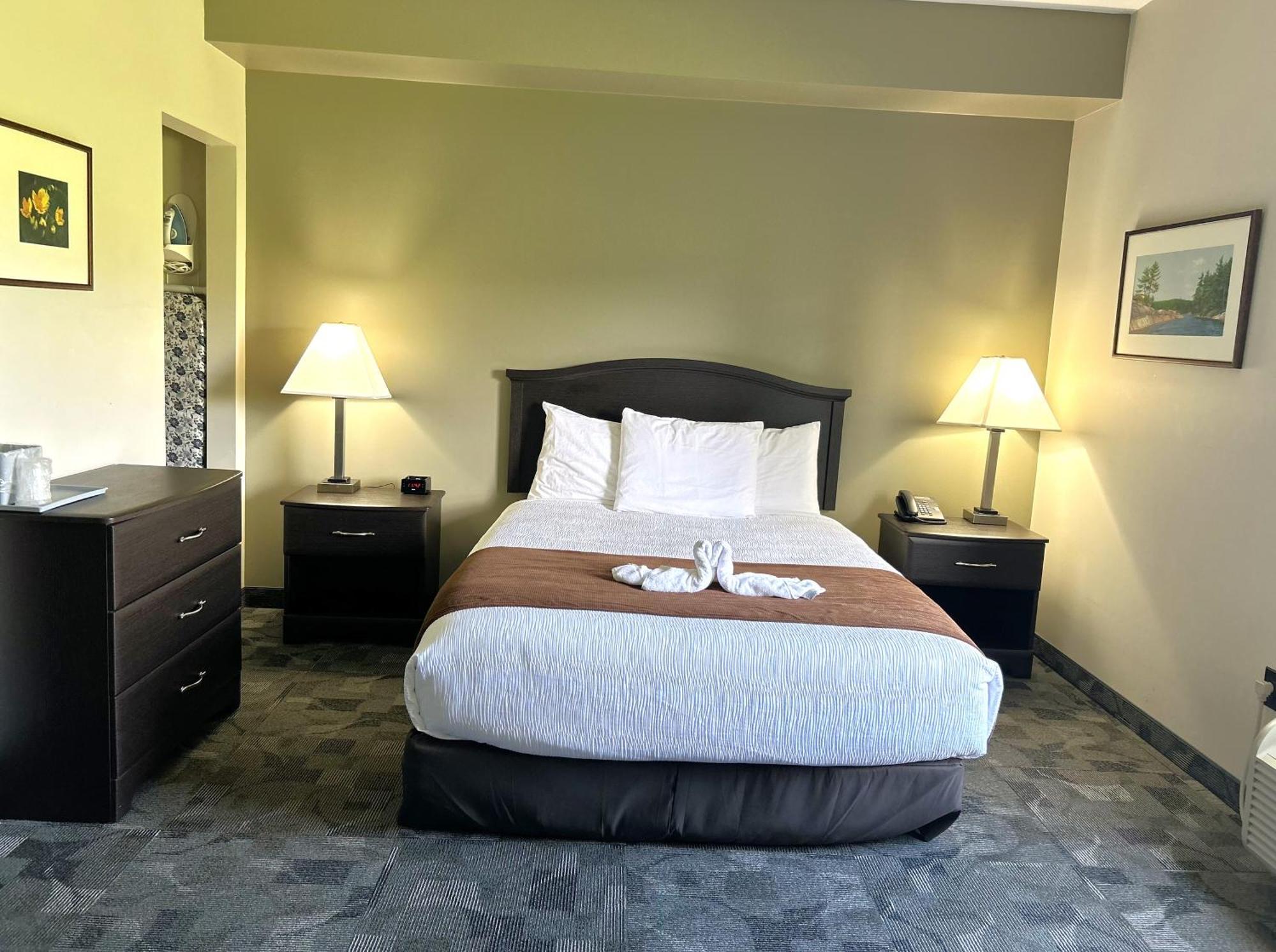 Midland Inn&Suites Eksteriør bilde